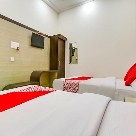 Oyo 75850 Vishwanath Guest House 瓦拉纳西 外观 照片
