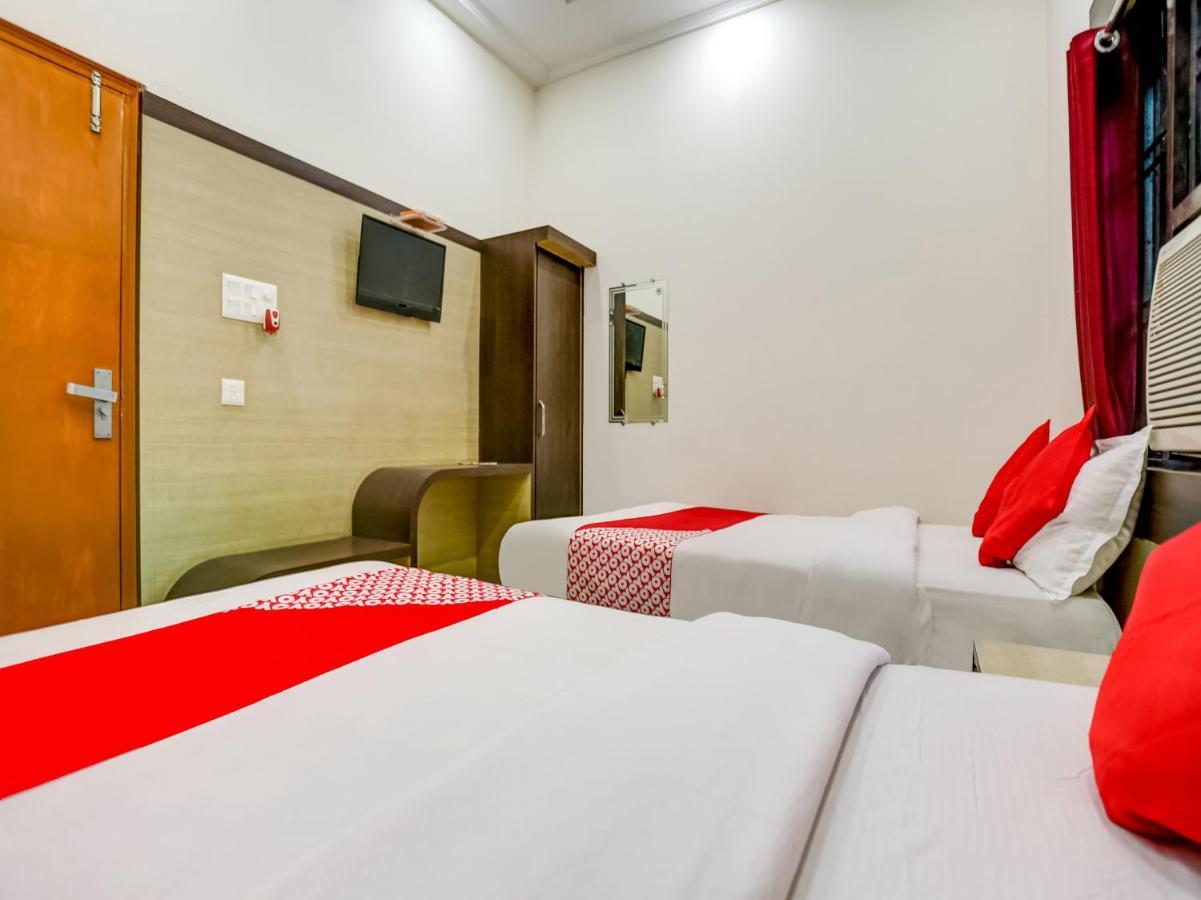 Oyo 75850 Vishwanath Guest House 瓦拉纳西 外观 照片