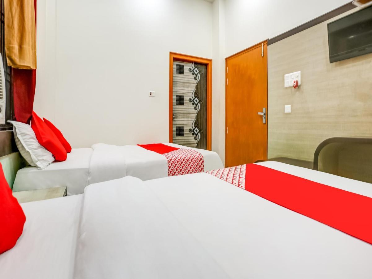 Oyo 75850 Vishwanath Guest House 瓦拉纳西 外观 照片